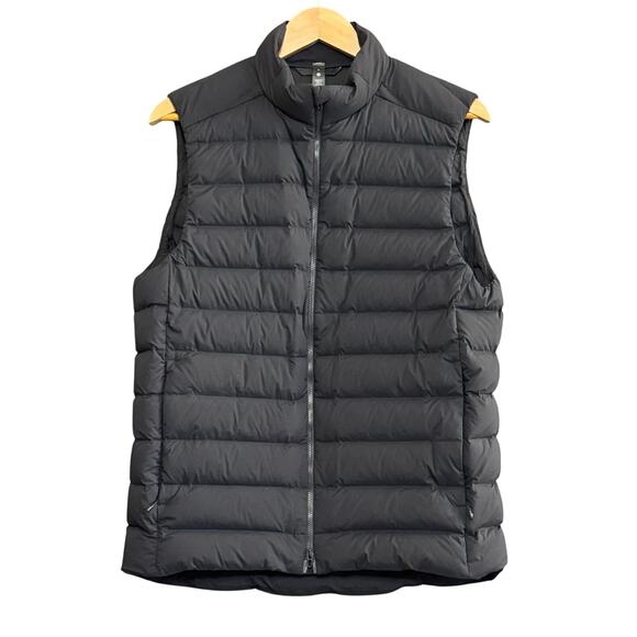 LULULEMON Small Navigation Down Vest Black Lightweight Puffer Travel Athleisure - Picture 1 of 11